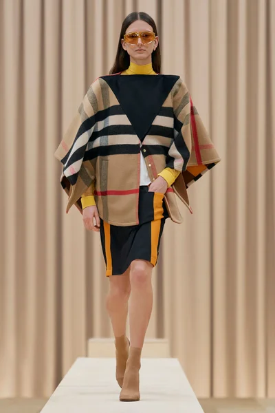 Look 36